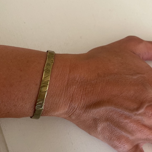 2 Bracelets - Picture 3 of 3